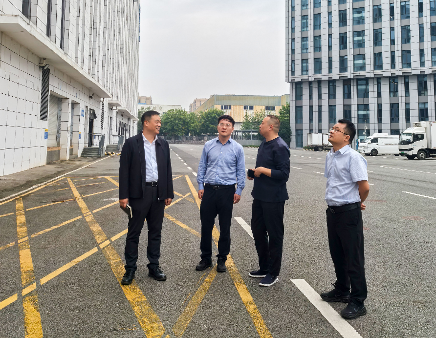 QQ20261010-180728.jpg